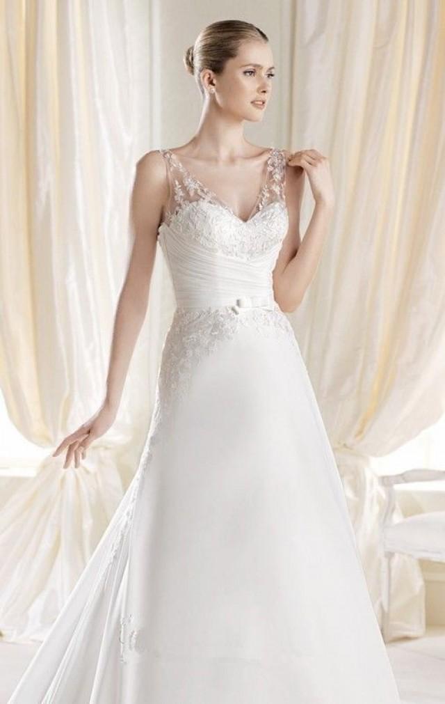 Beautiful ALine Skirt Leads A Train White/ivory Wedding Dress Bride