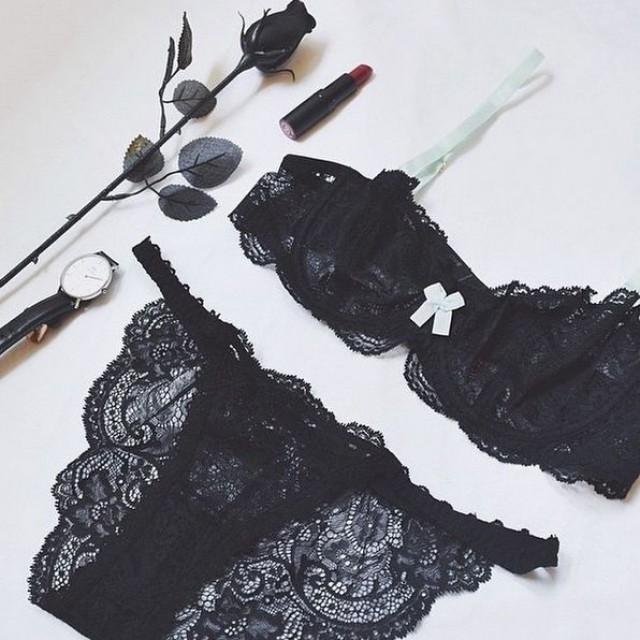 16 Underrated Lingerie Brands That Aren't Victoria's Secret 2499113