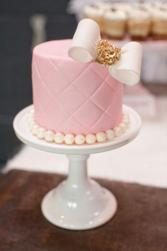 Fondant Cake Wedding Cake 805147 Weddbook